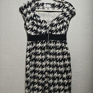 5th Culture Black and White Patterned Midi Dress